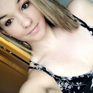 Meet your Posher, Cecelia